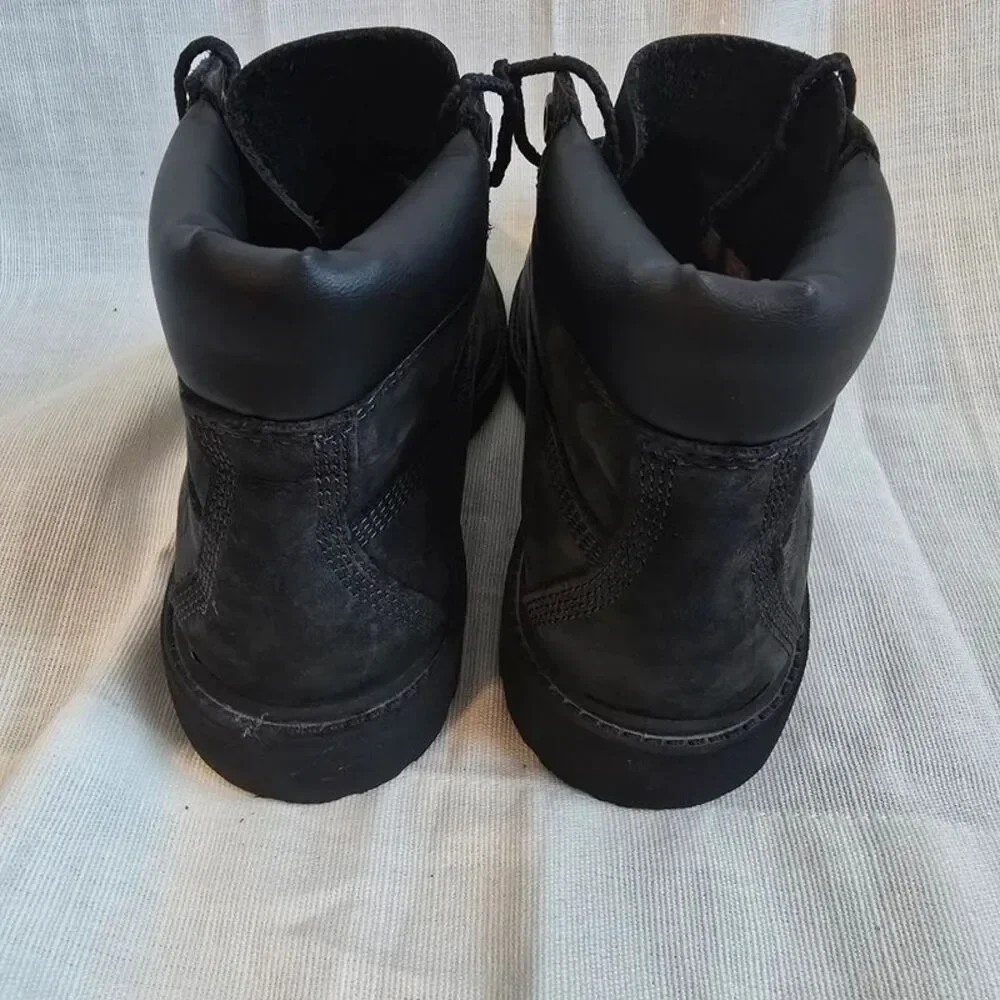 Timberland 6-Inch Premium Black Nubuck Waterproof Boots Youth Size 3 12707